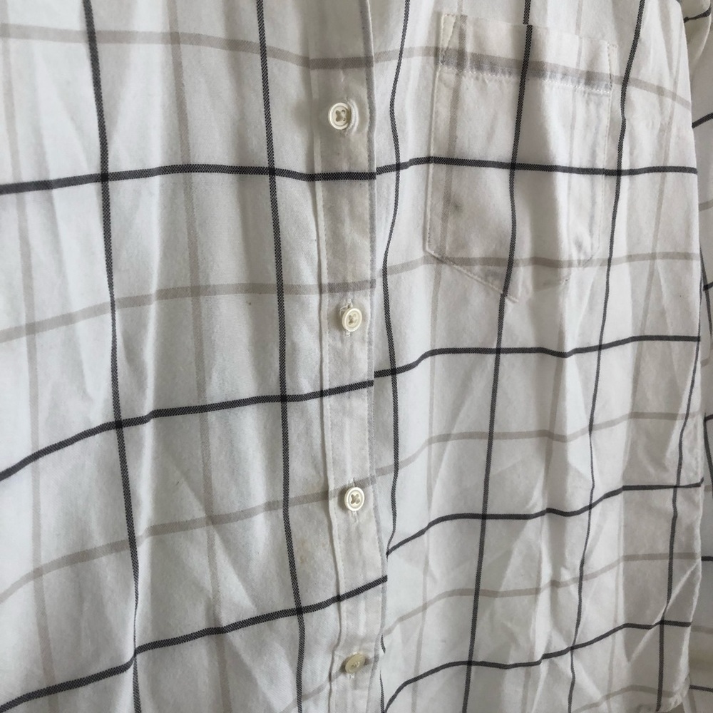 Classic button down - Picture 3 of 4